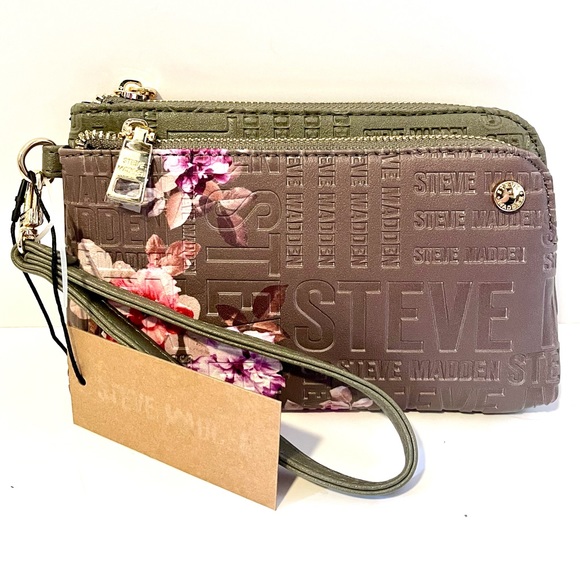 Steve Madden Handbags - Steve Madden NWT Sage Floral Two-Zipper Clutch Wallet